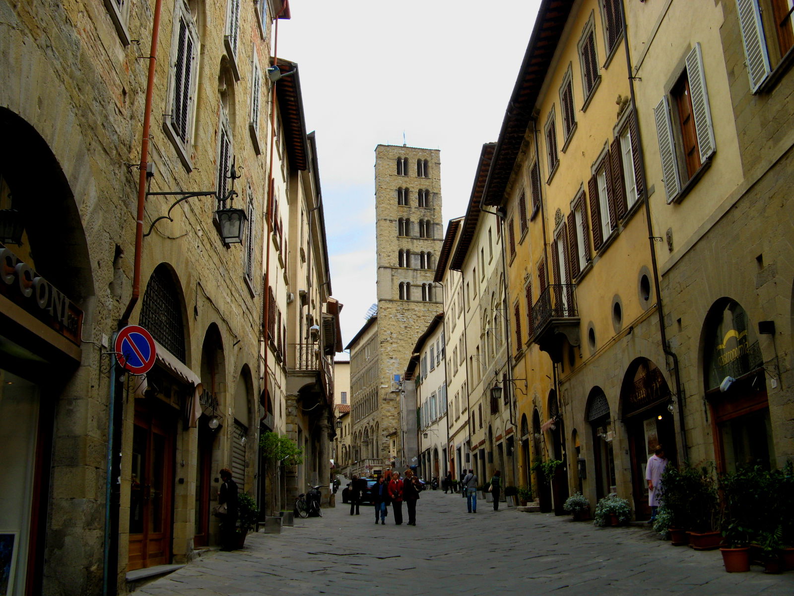 AREZZO MI PIACE👍 | Facebook, image size:2592x1944